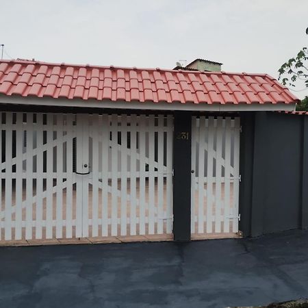 Casa Na Praia Com Piscina E Churrasqueira Itanhaém Extérieur photo